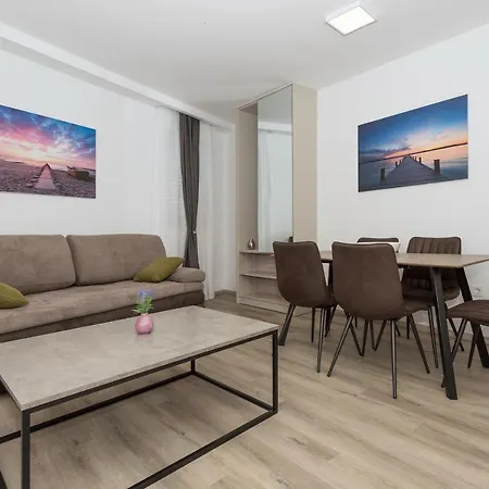 Apartments By The Sea Makarska - 19134 Exterior photo