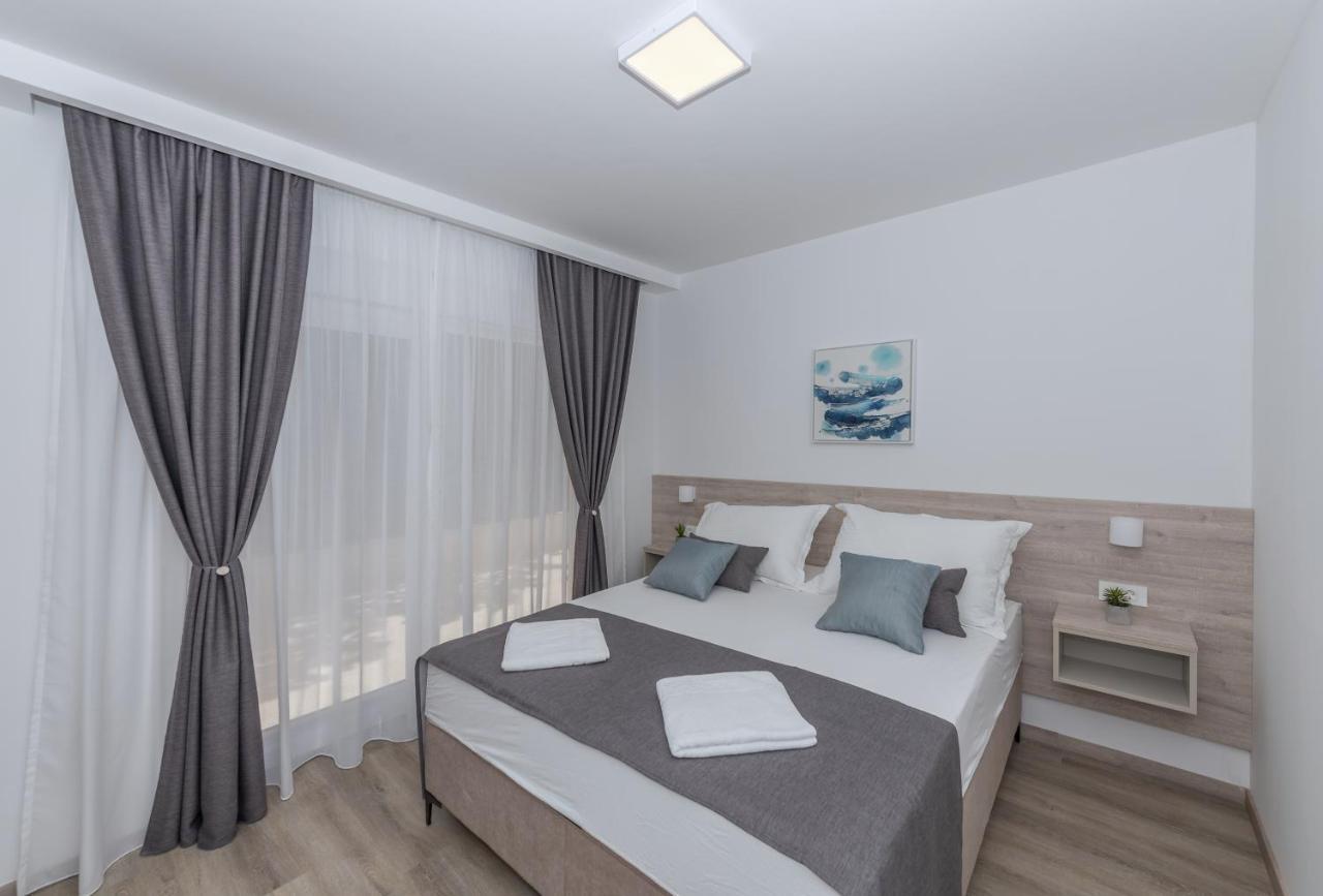 Apartament By The Sea - 19134 *